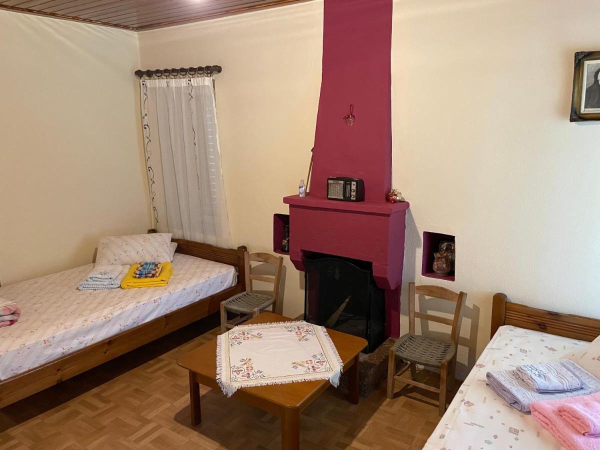 Villa Lochia - Mikrospilia House Luaran gambar
